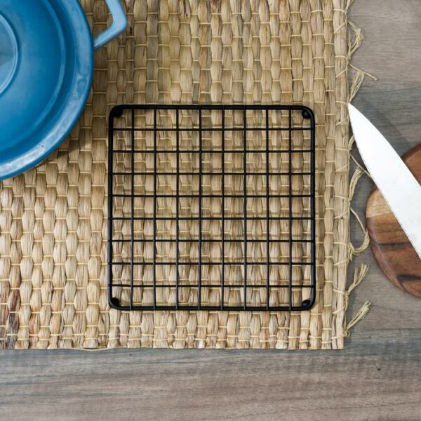 Square Trivet Grid Black
