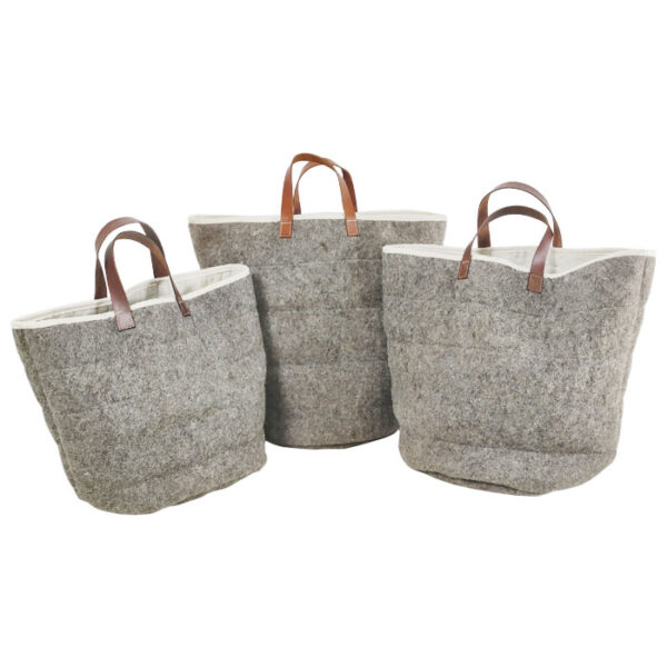 Basket w/leather handle wool
