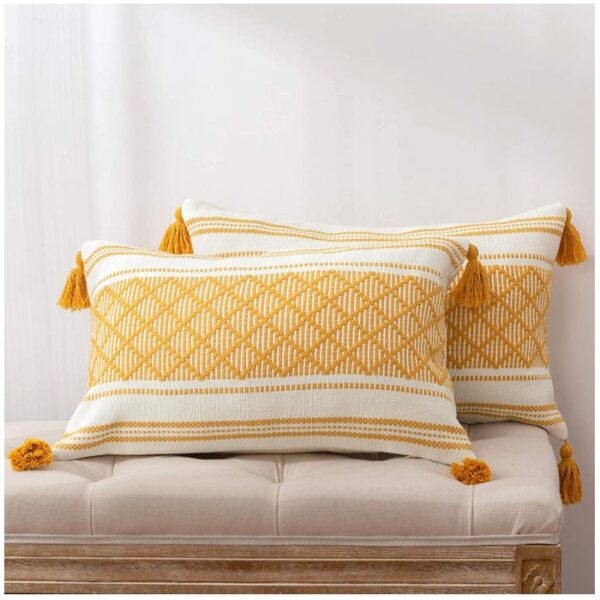 Decorative Pillow With 450G Filling Yellow