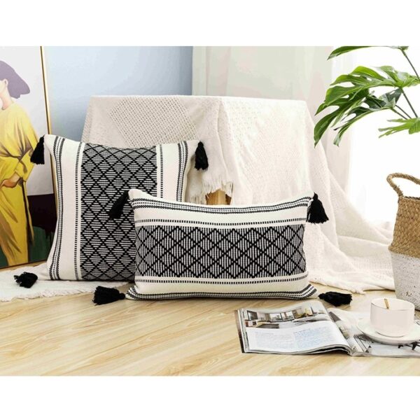 Decorative Pillow With 450G Filling Black